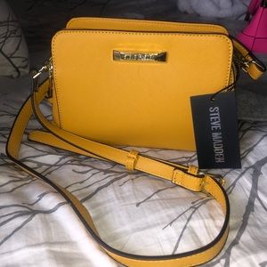 BRAND NEW STEVE MADDEN CROSSBODY